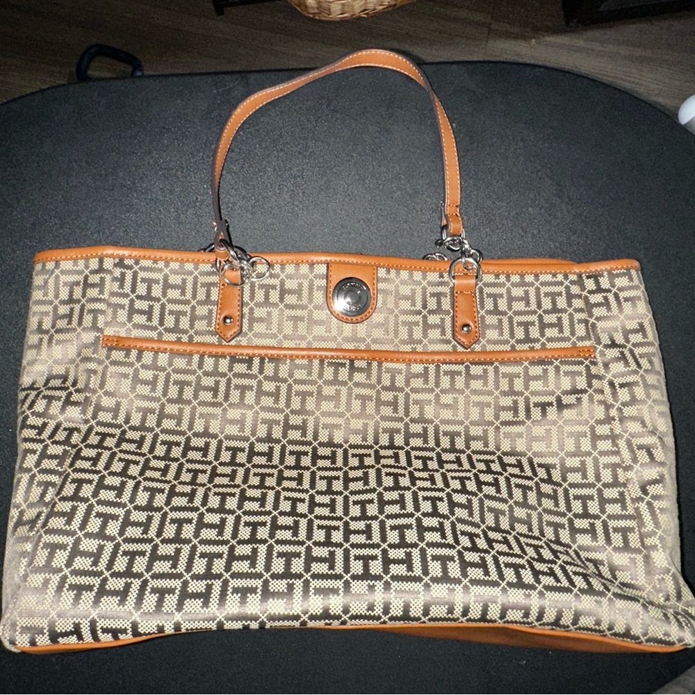 Tommy Hilfiger Tote Bag